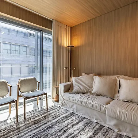 The Urban Appartement *